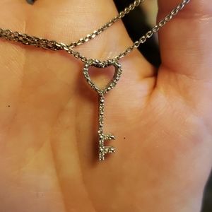 Heart key pendant with 18in chain
